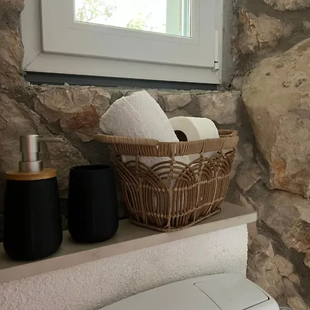 Tatil Evi Robinsone House La Storia